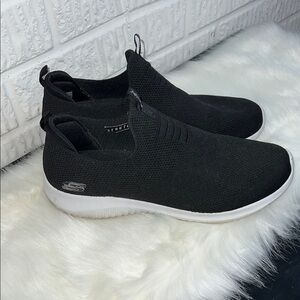 Sketchers Memory Foam Black Slip-On Sneakers